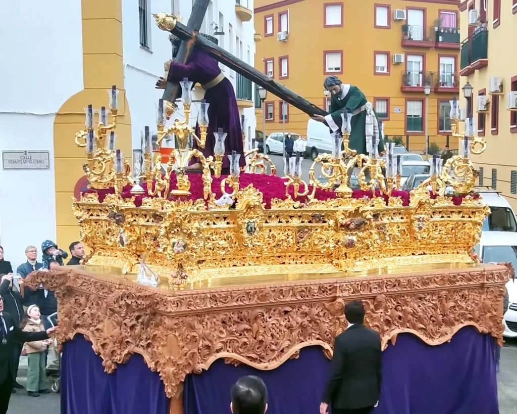 Paso Consuelo en construcción